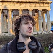 Giovane insegnante offre lezioni di Latino